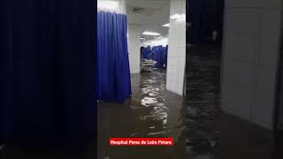 Se está inundando el Hospital Pérez de León de Petare petare ultimominutovenezuela [upl. by Elleimac4]