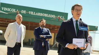 Alberto Núñez Feijóo atiende a los medios en su visita a la provincia de Albacete [upl. by Trebmal]