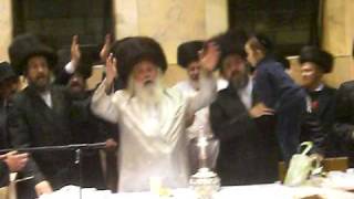 Munkatch Purim tish 5770 [upl. by Ojaras]