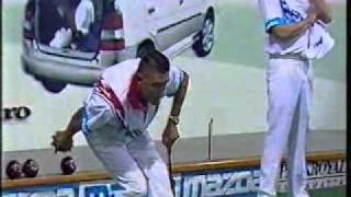 Lawn Bowls Jack High 1997 Tony Alcock Vs Kelvin Kerkow [upl. by Gaven38]