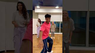 Kajra re dance choreography kajrare amitabhbachchan amitabhbacchan abhishekbachchan dubai [upl. by Edelstein560]