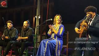 El flamenco de los grandes Esther Merino por tangos extremeños Córdoba Plaza de la Corredera [upl. by Sinnaiy179]