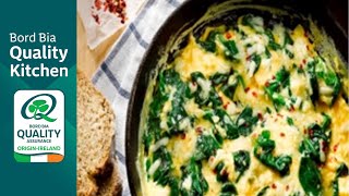 Five Minute Scrambled Eggs with Spinach and Chilli flakes [upl. by Abebi]