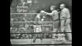 Carlos Monzon vs Bennie Briscoe  WBC Middleweight Title 1972 [upl. by Atthia]