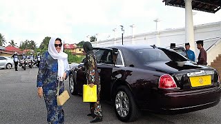 HRH Sultan amp Sultanah of Kedahkedahistana tourismmalaysiartmsinarharianmakamkerabatalorsetar [upl. by Wsan234]