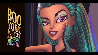 quotEmpirequot Official Music Video  Boo York Boo York  Monster High [upl. by Robenia]