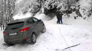 Hyundai ix35 in snow [upl. by Boote]