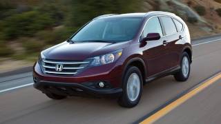 Honda CRV SUV Review  Edmundscom [upl. by Amle98]