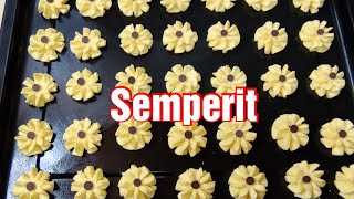 Semperit Biskut  4 ingredients  No Eggs  Deepavali2021 [upl. by Annoj732]