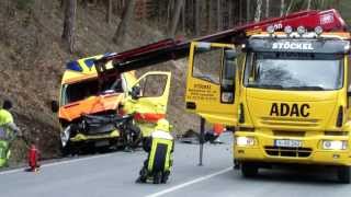 Unfall Bergung Rettungswagen auf der B 94 [upl. by Reg]