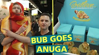 quotBratlavaquot  Özcan amp Basti auf der ANUGALebensmittelmesse  Bratwurst amp Baklava  Die Show [upl. by Bobby]