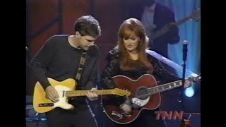 Wynonna Judd  Tell Me Why  Wyld Unknown  CMA Fan Fest 1998  interview with Reba [upl. by Hertzog387]