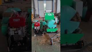 A machine that can fully automate the baling and wrapping of silage [upl. by Eek]