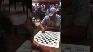 Vassily Ivanchuk playing checkers [upl. by Petras]