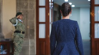 Saludo al llegar a Palacio Nacional para reunión de Gabinete de Seguridad [upl. by Nahgem222]