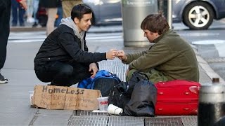 HELPING THE HOMELESS ON THANKSGIVING Touching Video [upl. by Telrahc]