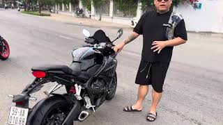 cbr650r 2024 matte full black odo 2000km biển SG [upl. by Audwen813]