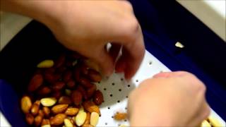 快速杏仁去皮法 How to Quickly Blanch Almonds [upl. by Anikal]