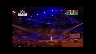 Andy Lau  Ye Liang Tai Piao Wo Te Sin  Live [upl. by Akiwak]