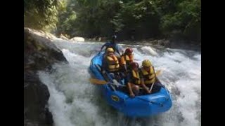 Water Rafting  Gopeng Malaysia The hit so strong until broke my Gopro holder [upl. by Bryce313]