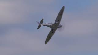 BBMF Spitfire Mk XIX PS915 At Dunsfold Air Show 2017 [upl. by Alabaster]