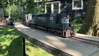 NS SD402 and a SD35 in action with a mixed goods train in the backyard [upl. by Hooge]