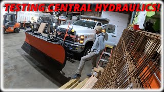 Testing The Central Hydraulics On Our 2020 Chevy Silverado 6500 [upl. by Leinoto81]