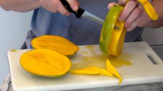 Mango  How To Cut and Peel a Mango [upl. by Ecniv]