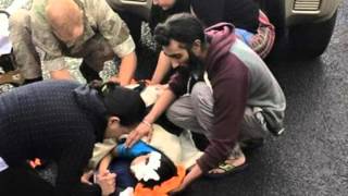 Sikh Removes Turban To Help Bleeding Child In New Zealand [upl. by Rosenblast]