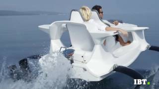 Quadrofoil laliscafo per due persone bello potente e green [upl. by Jarlathus866]