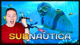 FIRST TIME Playing Subnautica Part 1 [upl. by Hctub]