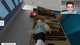 Denis Daily Roblox Hide and Seek Extreme Thinking Outside the Box [upl. by Anelaj]