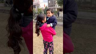 प्यारे baby ने गोदी में किया Poo 💩🤣 comedyshorts trendingshorts funny [upl. by Satterfield]