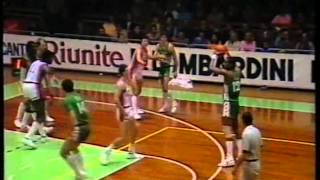 Reggio Emilia vs Varese 1984 [upl. by Icat]