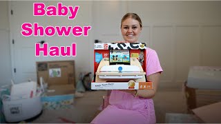 Everything I got at my Baby Shower DELLA VLOGS [upl. by Maleeny]