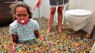 Bad Baby Messy Orbeez Bath Party Spa Explosion Daddy Freaks Surprise Balloon Pop Challenge [upl. by Revilo712]