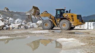 CAT 980 Wheel Loader Handling Rock Resistance in Marble Quarry [upl. by Galligan]