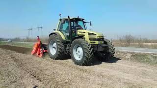 Hurlimann SX 2000 vs Farmax LRP 300 [upl. by Sluiter]