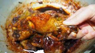 CHICKEN ADOBO  THE BEST ADOBONG MANOK RECIPE  FOODNATICS [upl. by Cammi]