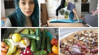 VLOG  Lazy sunday veganampyoga 230314 [upl. by Ecila]