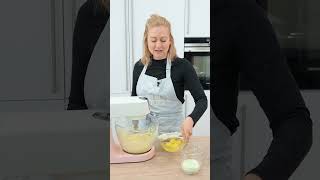 QuarkGugelhupf  Topfengugelhupf 👩‍🍳  Einfach Backen [upl. by Remmer]