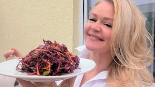 perfekter Rotkohlsalat  supergut knackig lange haltbar einfach  Rotkohl zubereiten Rezept [upl. by Heyra]