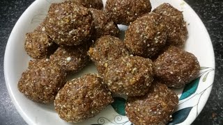 Healthy Ladoo 😋 Good for PCOS or POCD Seed cycling for first 15 days Easy to make at home [upl. by Naols]