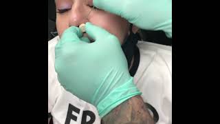 Piercing Nez  Vidéo Démonstration [upl. by Aldredge]