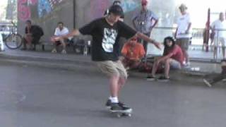 Kevin Harris Canadian Nationals 2009 Freestyle skateboard contest [upl. by Baryram]