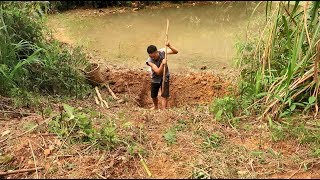 Primitive Technology Drainage Tunnel Part 1 [upl. by Nap]