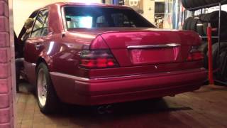 W124 E500 custom exhaust [upl. by Ikilisav]