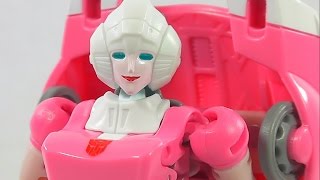 TRANSFORMERS LEGENDS ARCEE EN ESPAÑOL [upl. by Brett517]