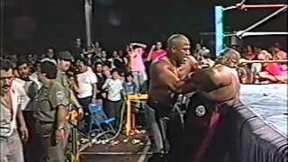 WWC Abdullah The Butcher vs Zeus 1990 [upl. by Glory]