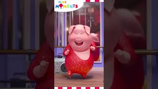 Rosita the Dancing Queen 🐷🪩🐷  Sing  Mini Moments sing minimoments shorts [upl. by Vez]